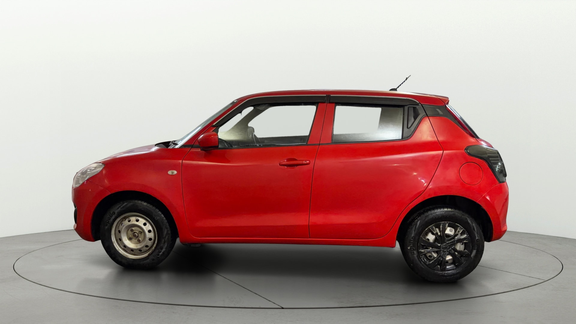 View 2020 Maruti Suzuki 1000 Base Variant Image 25 Used 2020 Maruti Suzuki 1000 Base Variant Image 25