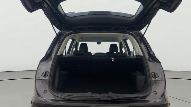View MG Hector Image 38 Used MG Hector Image 38