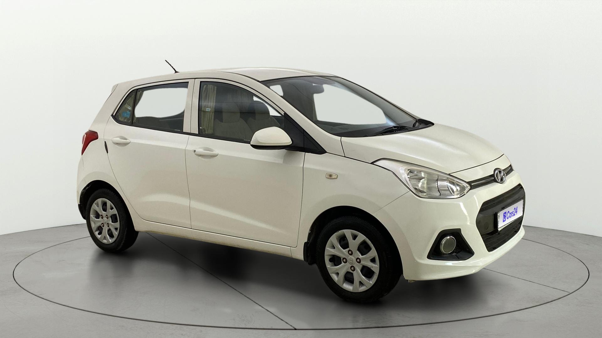 View 2015 Hyundai Grand i10 Magna 1.2 Kappa VTVT Image 35 Used 2015 Hyundai Grand i10 Magna 1.2 Kappa VTVT Image 35