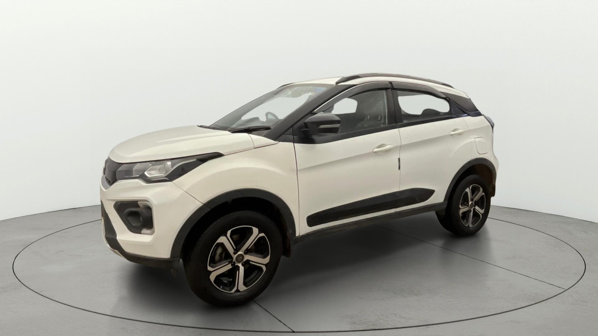 View 2023 Tata Nexon Revotron XE Image 38 Used 2023 Tata Nexon Revotron XE Image 38