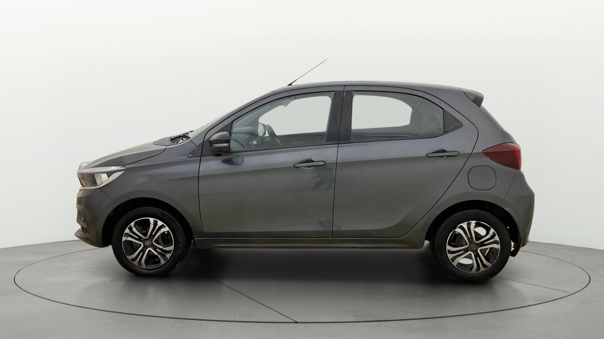Used 2022 Tata Tiago Used 2022 Tata Tiago