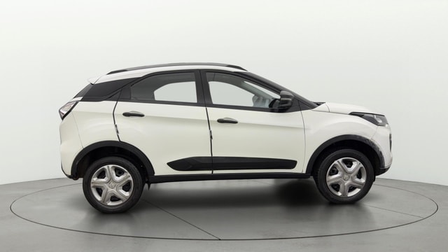 View Tata Nexon Image 26 Used Tata Nexon Image 26