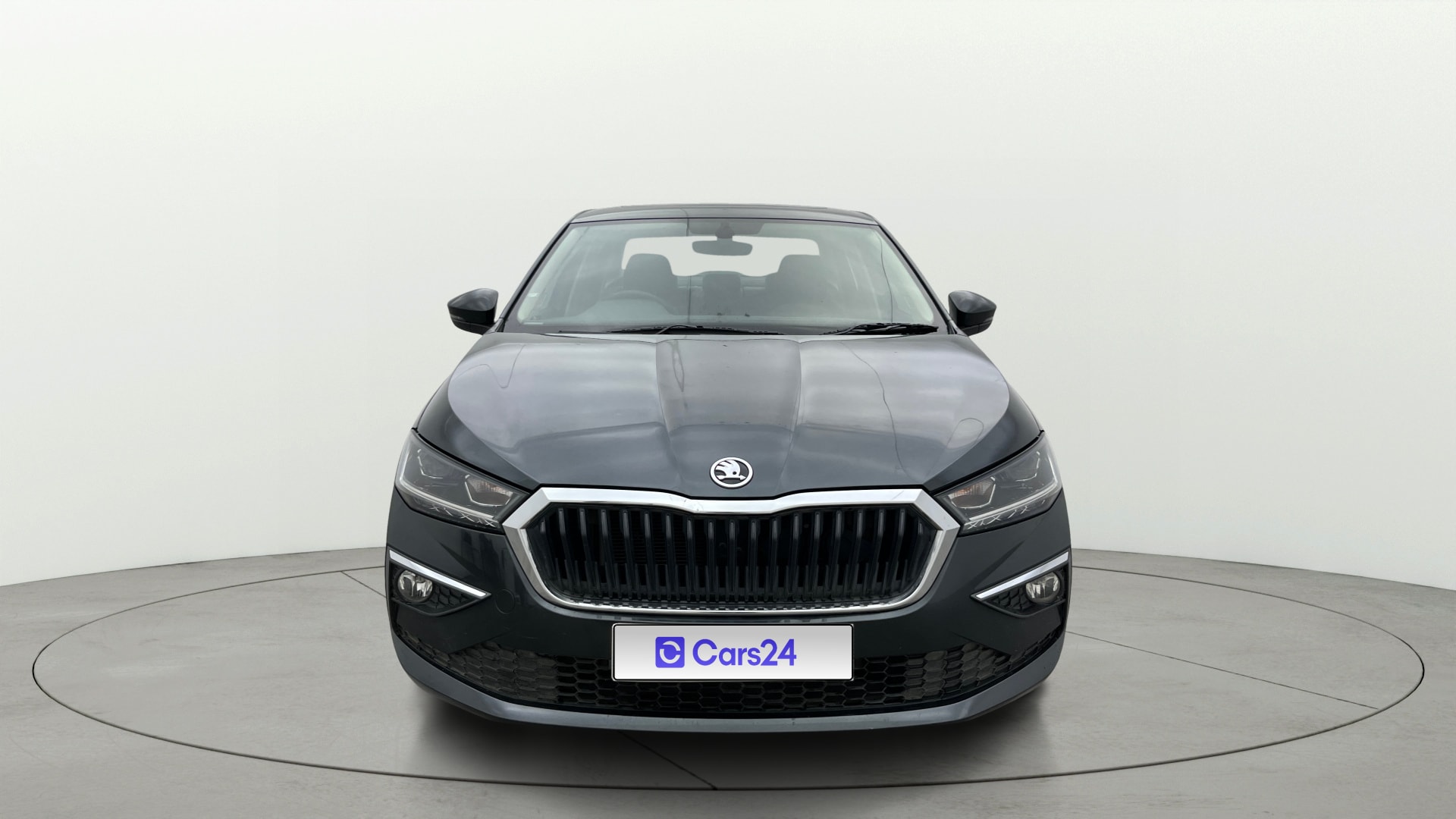 View 2024 Skoda Slavia Style 1.5 TSI DSG Image 1 Used 2024 Skoda Slavia Style 1.5 TSI DSG Image 1