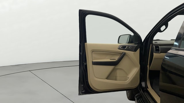 View Ford Endeavour Image 39 Used Ford Endeavour Image 39