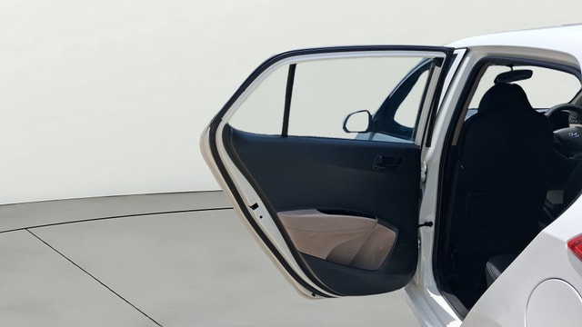 View Hyundai Grand i10 Image 22 Used Hyundai Grand i10 Image 22