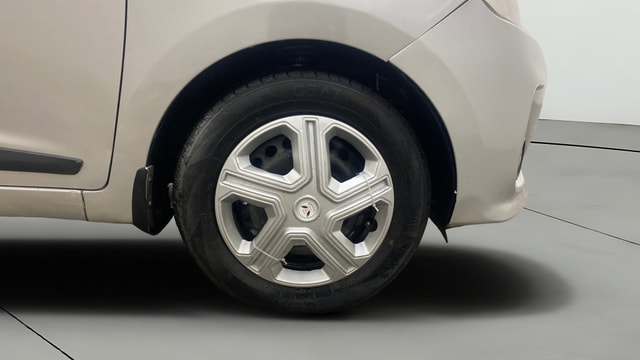 View Hyundai Grand i10 Image 41 Used Hyundai Grand i10 Image 41