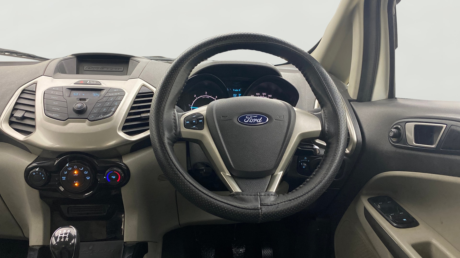 View 2016 Ford EcoSport 1.5 TDCi Diesel Ambiente BS IV Image 20 Used 2016 Ford EcoSport 1.5 TDCi Diesel Ambiente BS IV Image 20