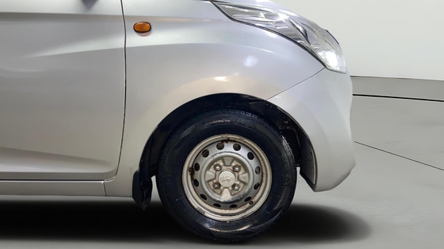 View Hyundai EON Image 39 Used Hyundai EON Image 39
