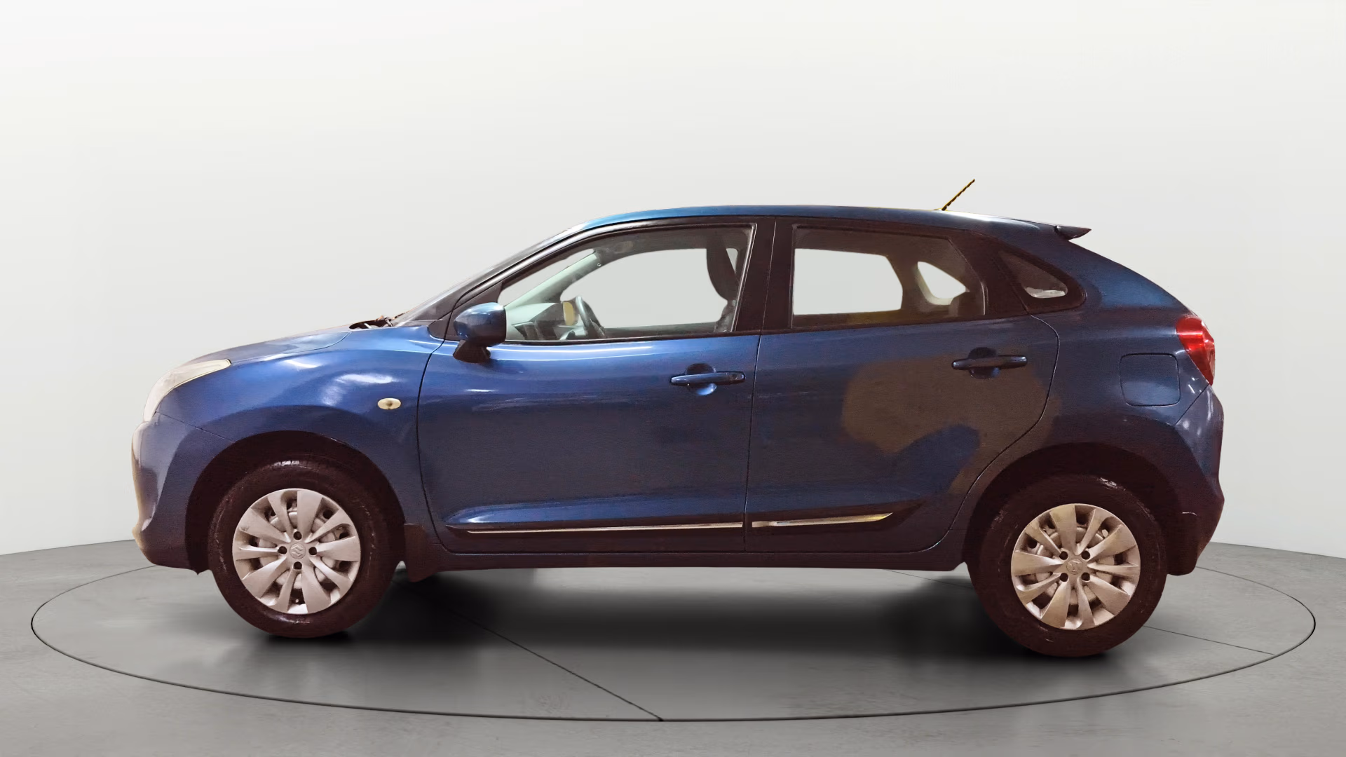 View 2018 Maruti Suzuki 1000 Base Variant Image 5 Used 2018 Maruti Suzuki 1000 Base Variant Image 5