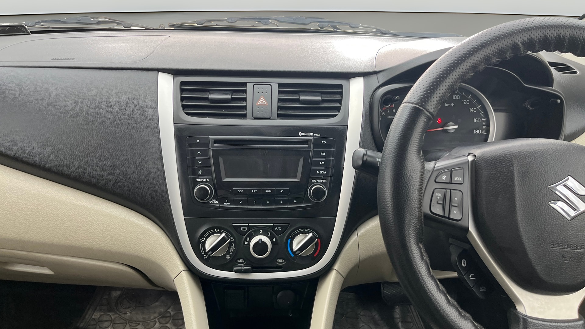 View 2018 Maruti Suzuki 1000 Base Variant Image 17 Used 2018 Maruti Suzuki 1000 Base Variant Image 17