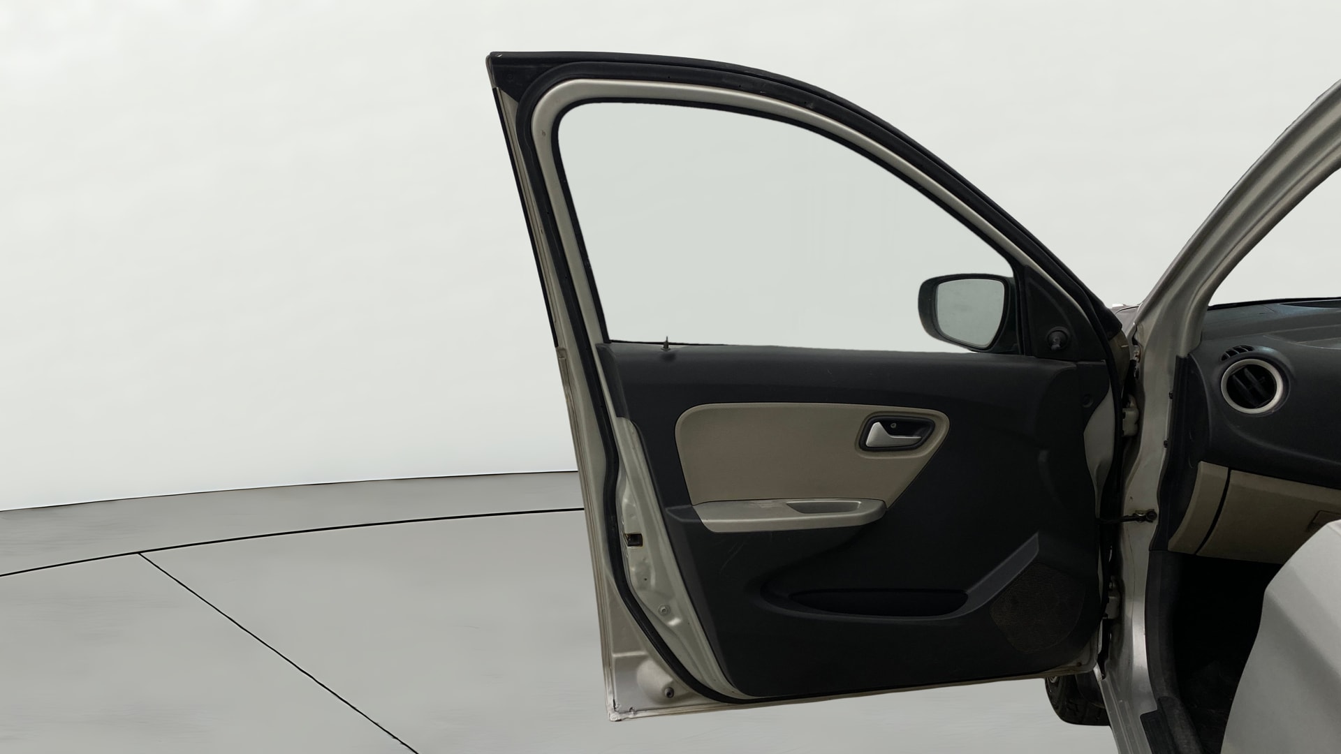 View 2019 Maruti Suzuki Alto K10 LX Image 30 Used 2019 Maruti Suzuki Alto K10 LX Image 30
