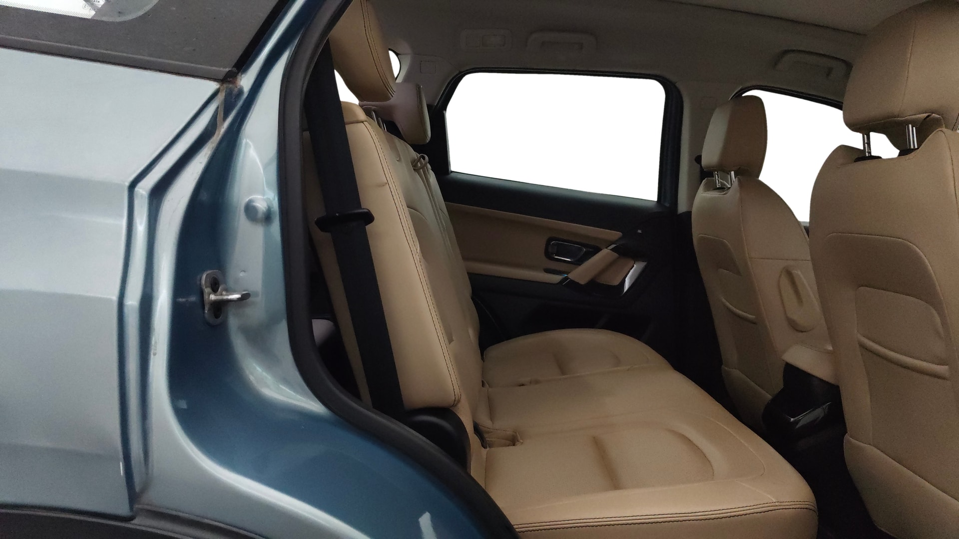 View 2021 Tata Safari XZA Plus Image 38 Used 2021 Tata Safari XZA Plus Image 38
