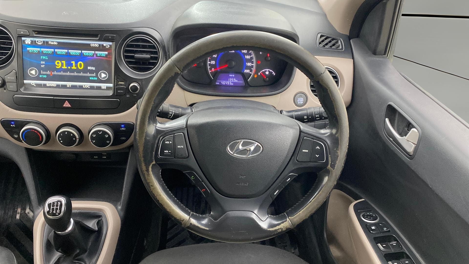 View 2016 Hyundai Grand i10 1.2 Asta Petrol Image 12 Used 2016 Hyundai Grand i10 1.2 Asta Petrol Image 12