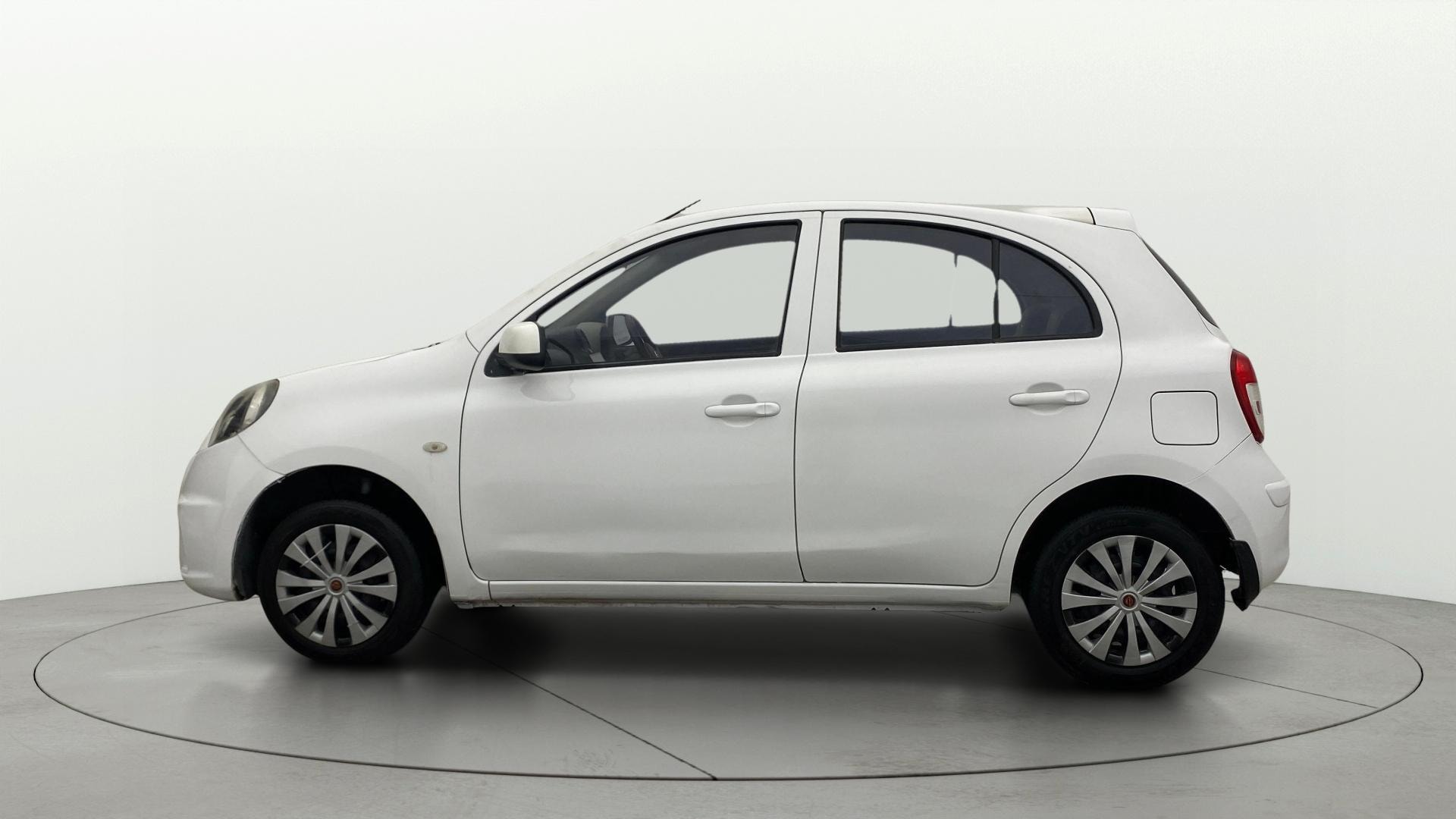 View 2014 Nissan Micra Active XV S Image 5 Used 2014 Nissan Micra Active XV S Image 5