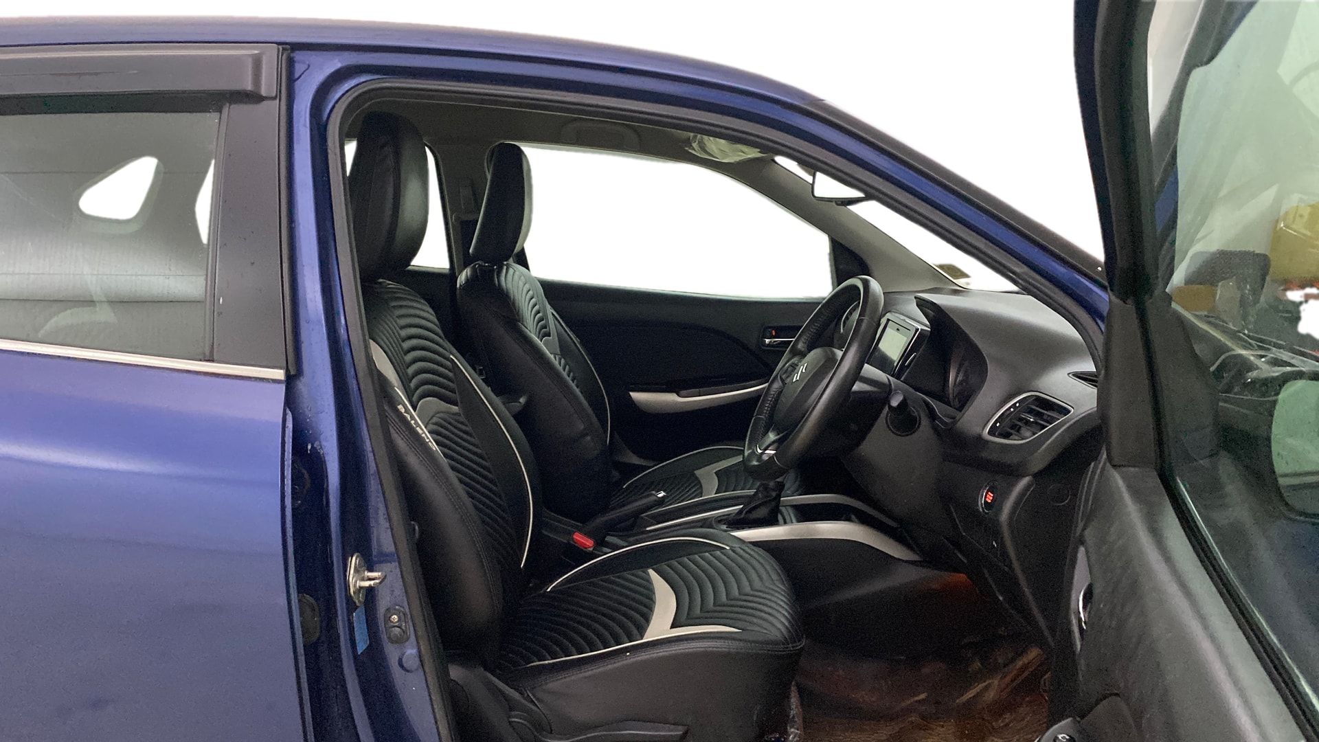 View 2018 Maruti Suzuki 1000 Base Variant Image 26 Used 2018 Maruti Suzuki 1000 Base Variant Image 26