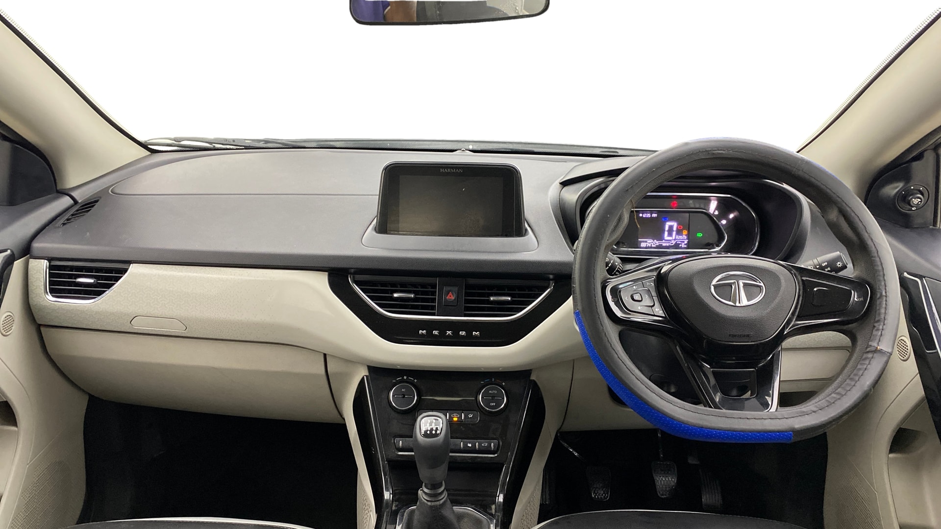 View 2021 Tata Nexon Revotron XE Image 15 Used 2021 Tata Nexon Revotron XE Image 15