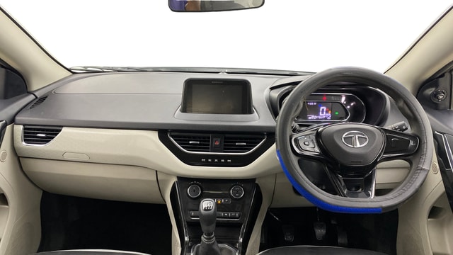 View Tata Nexon Image 15 Used Tata Nexon Image 15