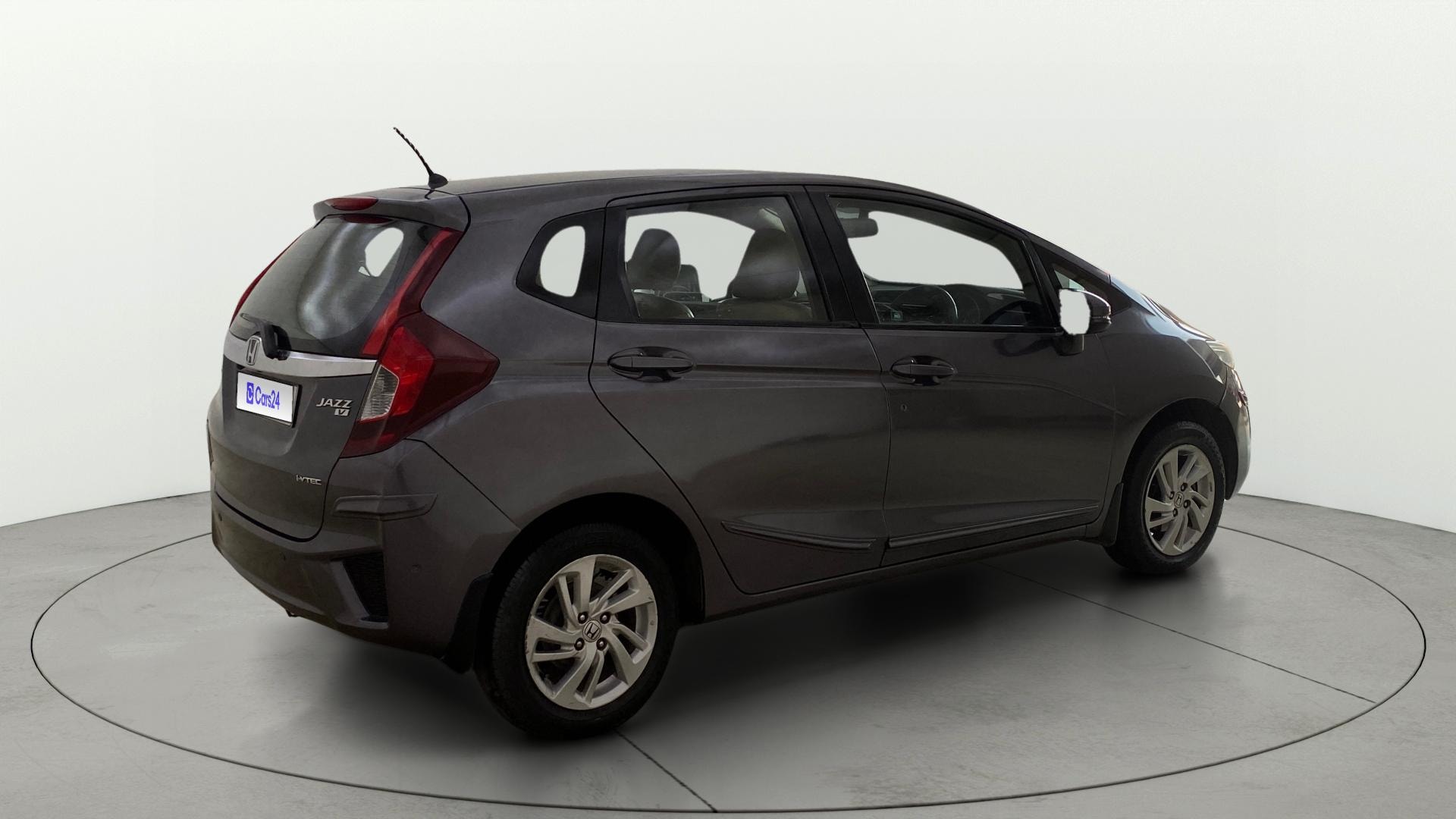 View 2017 Honda Jazz E MT Diesel Image 43 Used 2017 Honda Jazz E MT Diesel Image 43