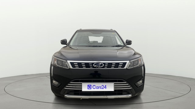 View Mahindra XUV300 Image 1 Used Mahindra XUV300 Image 1