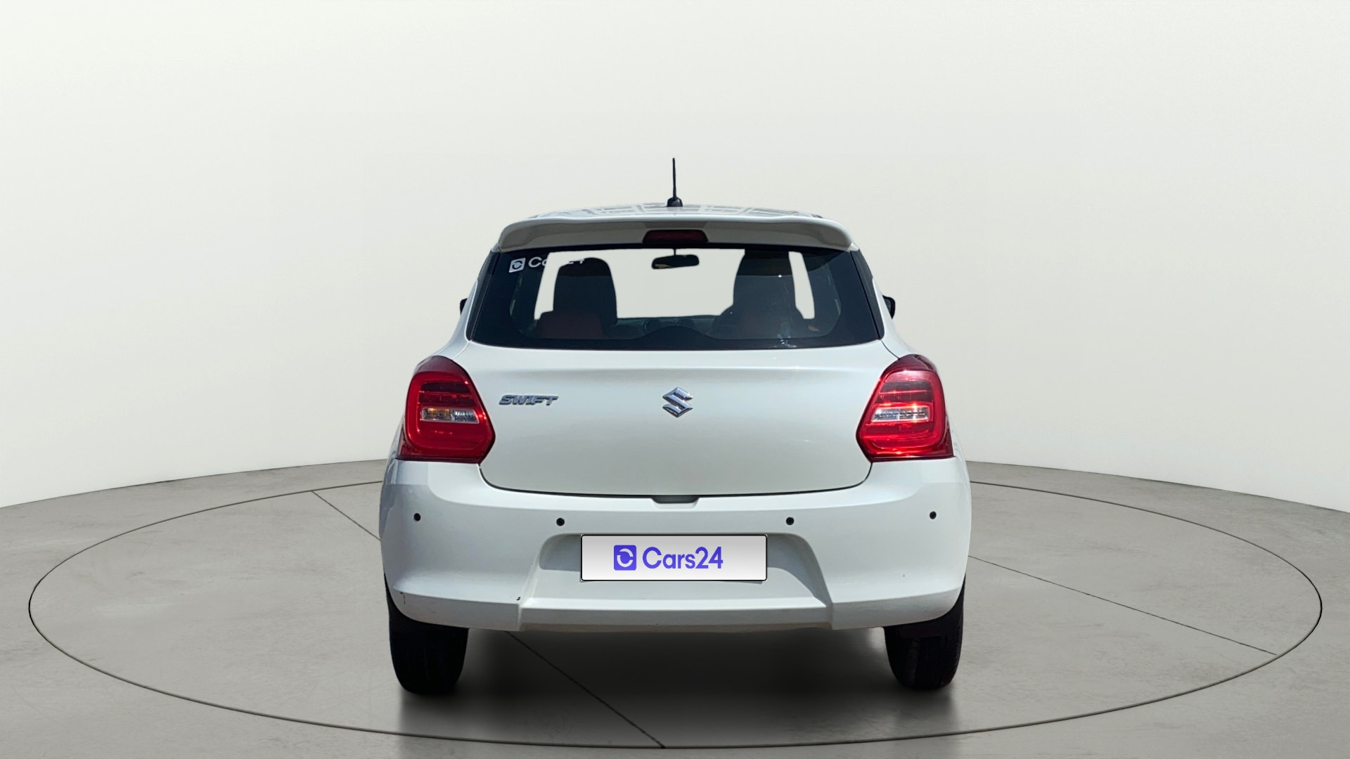View 2018 Maruti Suzuki 1000 Base Variant Image 39 Used 2018 Maruti Suzuki 1000 Base Variant Image 39