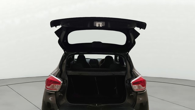 View Renault Kwid Image 16 Used Renault Kwid Image 16