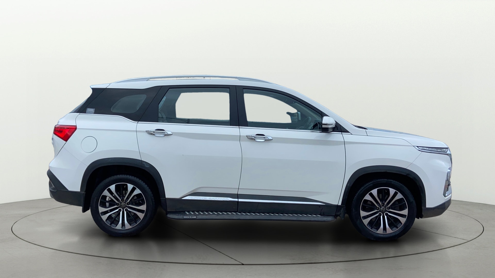 View 2023 MG Hector Sharp Diesel Image 9 Used 2023 MG Hector Sharp Diesel Image 9
