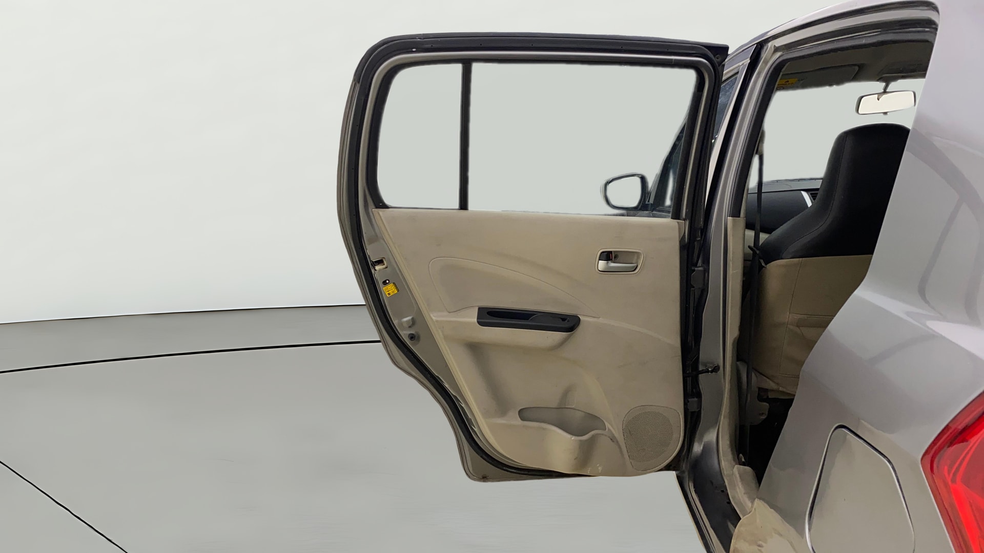 View 2018 Maruti Suzuki 1000 Base Variant Image 22 Used 2018 Maruti Suzuki 1000 Base Variant Image 22