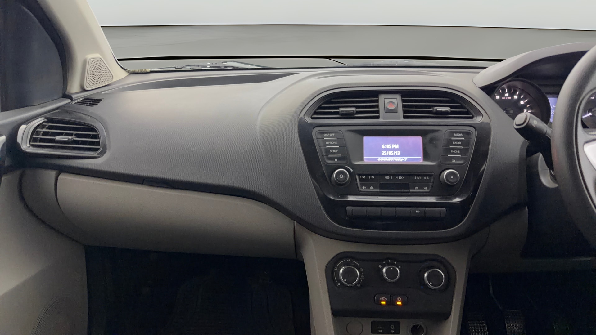 View 2017 Tata Tiago Revotorq XB Image 17 Used 2017 Tata Tiago Revotorq XB Image 17