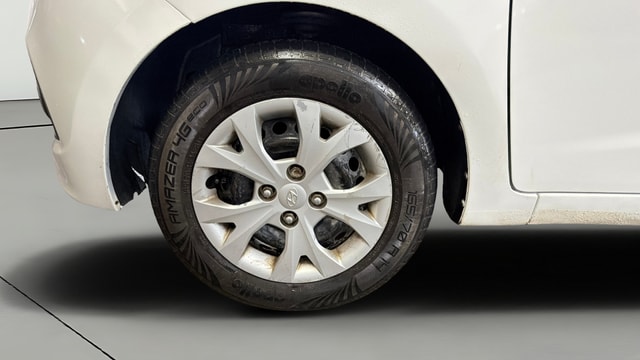View Hyundai Grand i10 Image 27 Used Hyundai Grand i10 Image 27