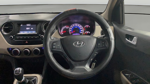 View Hyundai Grand i10 Image 21 Used Hyundai Grand i10 Image 21