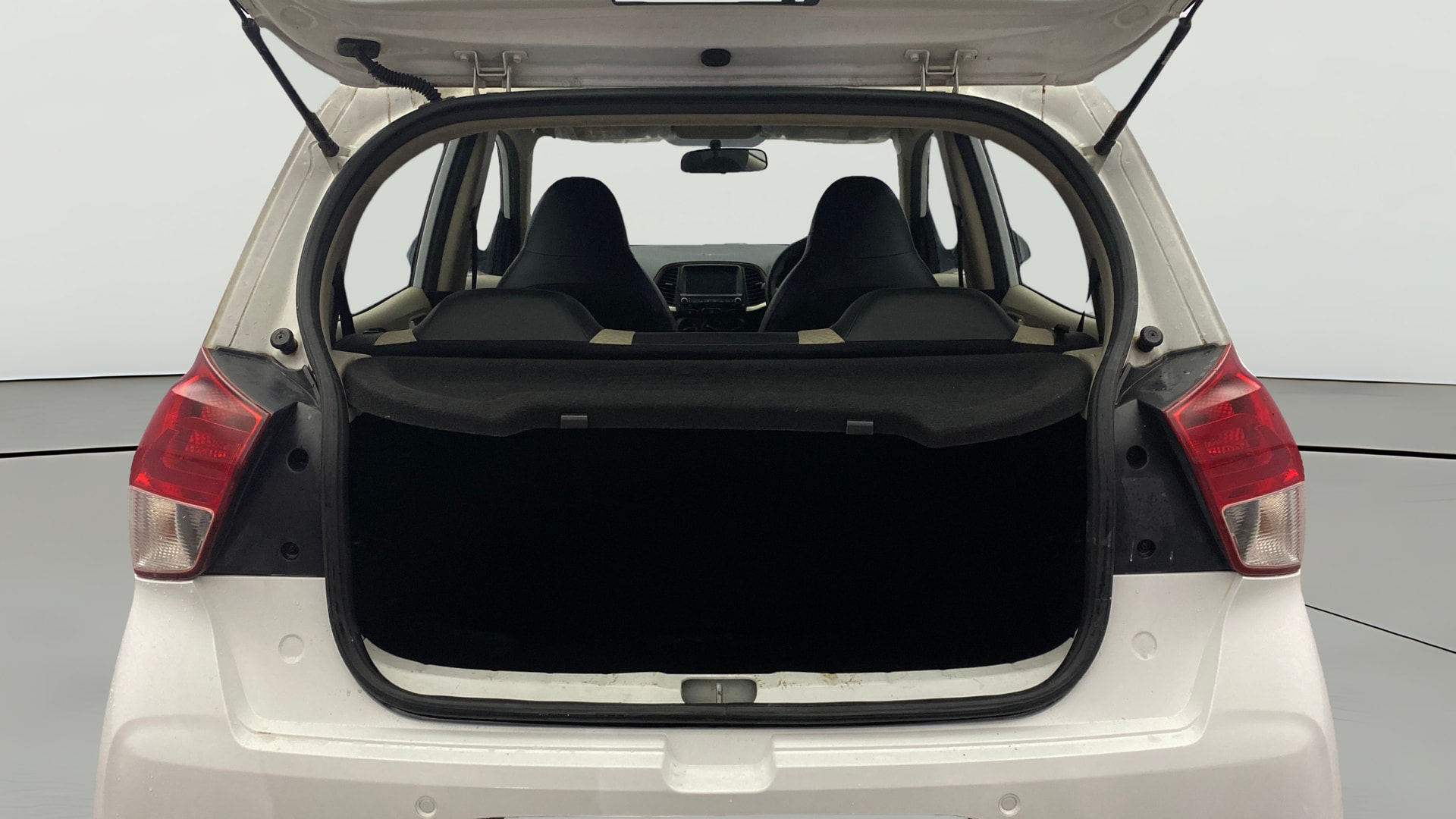 View 2019 Hyundai New Santro Sportz AMT Image 38 Used 2019 Hyundai New Santro Sportz AMT Image 38