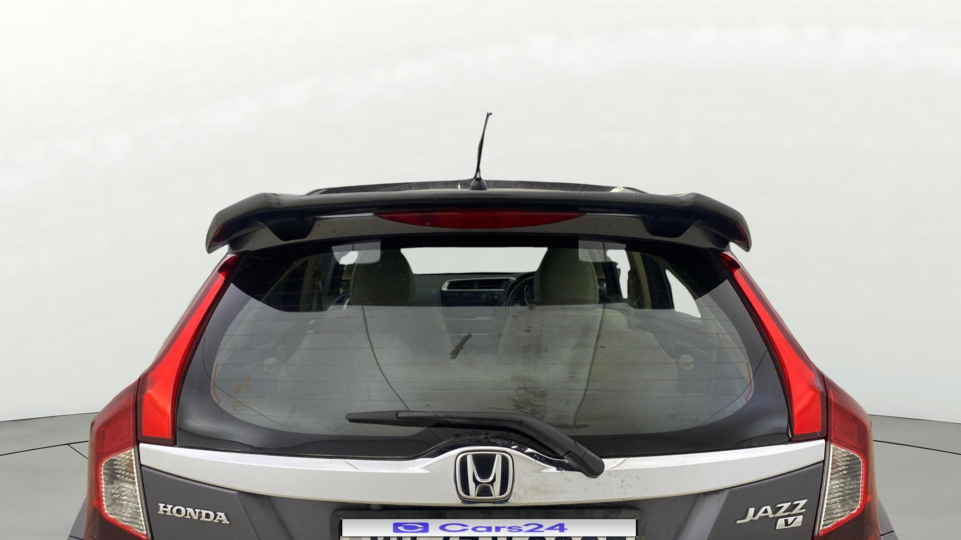 View 2017 Honda Jazz E MT Diesel Image 4 Used 2017 Honda Jazz E MT Diesel Image 4