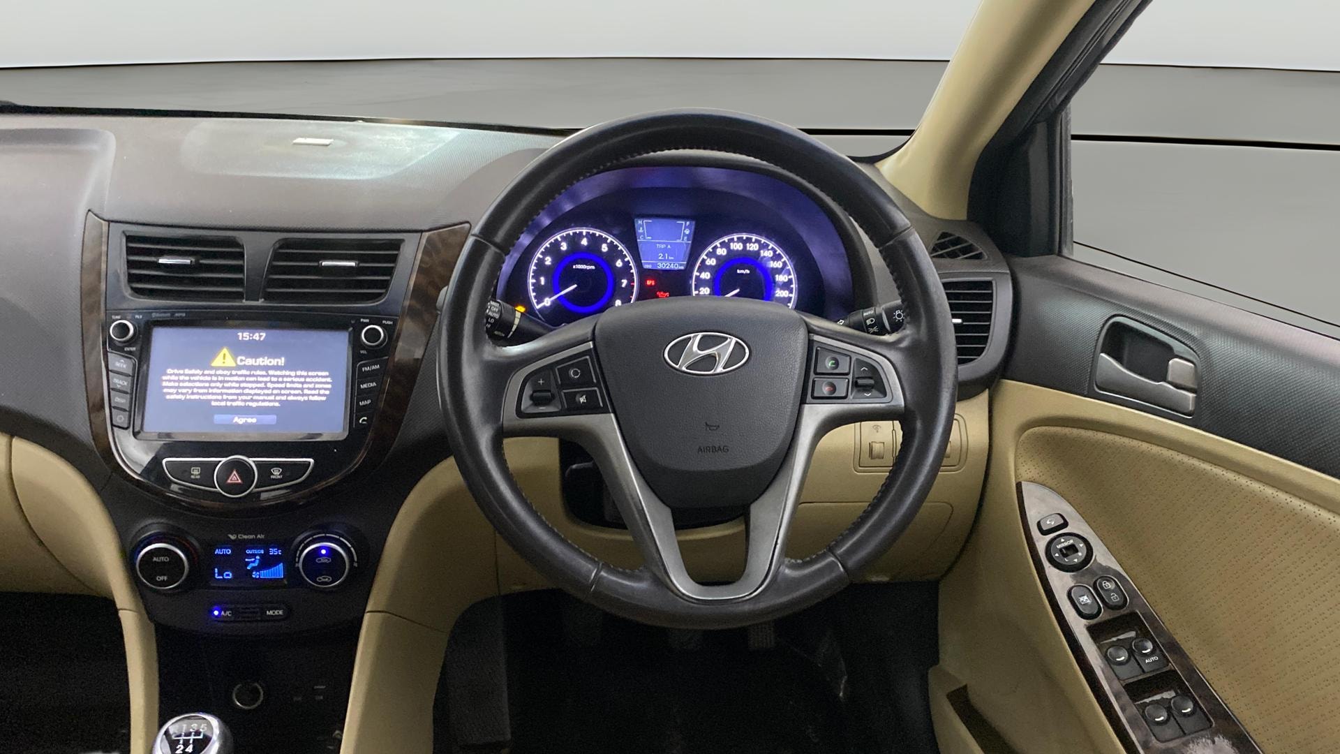 View 2016 Hyundai Verna 1.6 VTVT SX Image 20 Used 2016 Hyundai Verna 1.6 VTVT SX Image 20