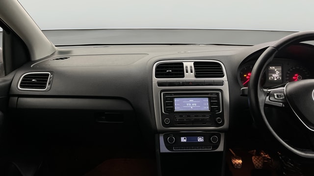 View Volkswagen Cross Polo Image 17 Used Volkswagen Cross Polo Image 17