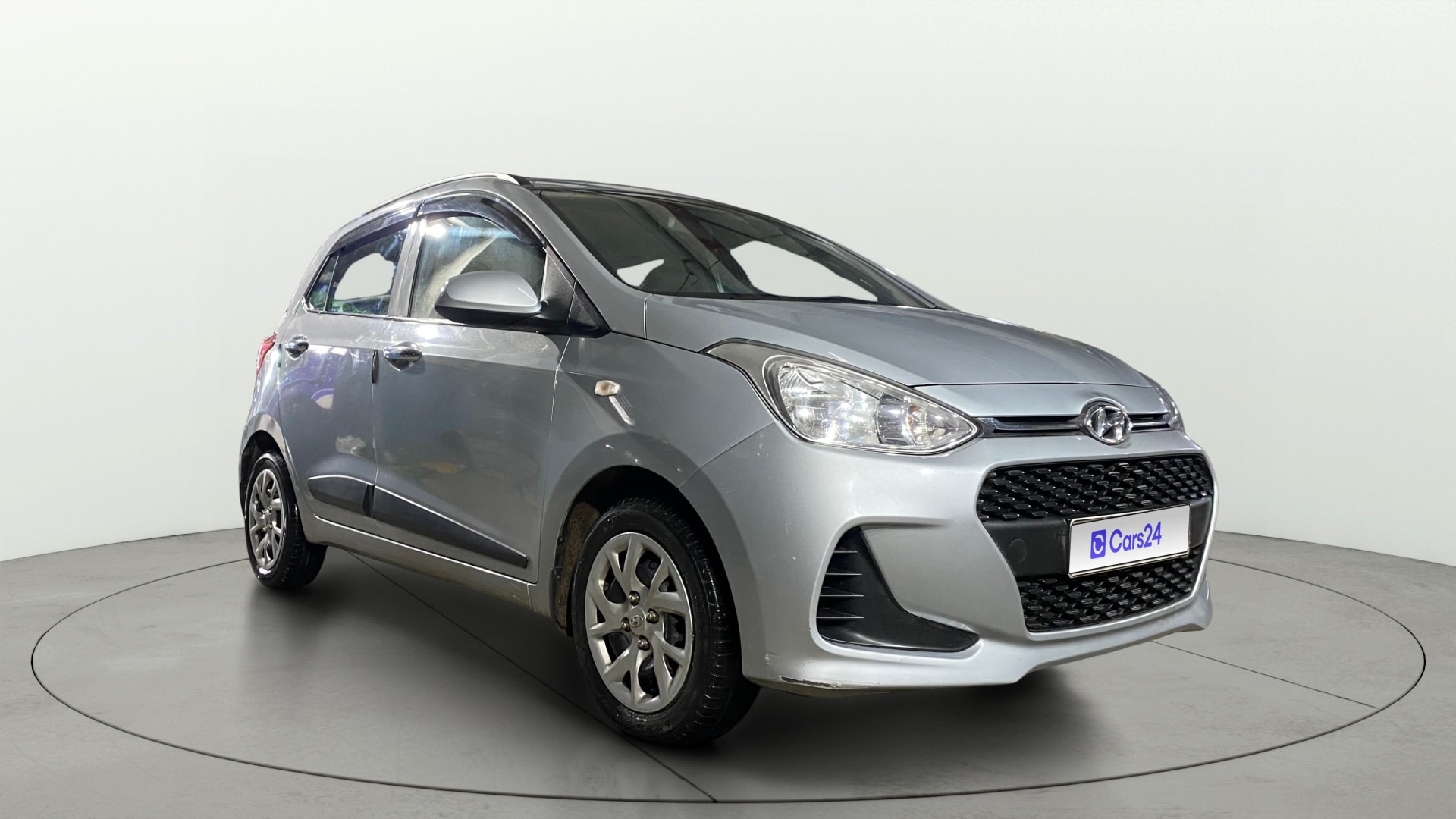 Used 2019 Hyundai Grand i10 Used 2019 Hyundai Grand i10