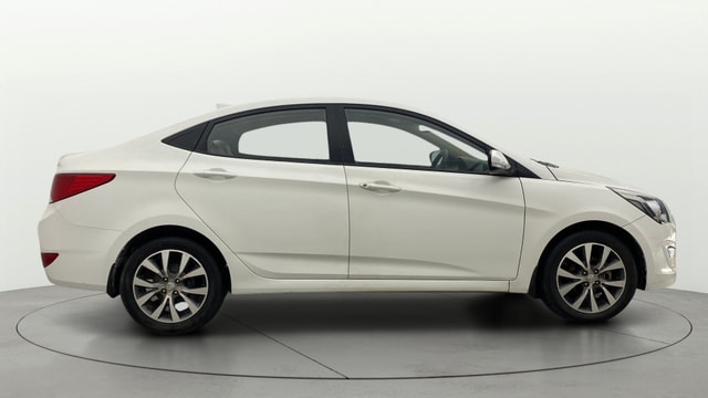 View Hyundai Fluidic Verna Image 8 Used Hyundai Fluidic Verna Image 8