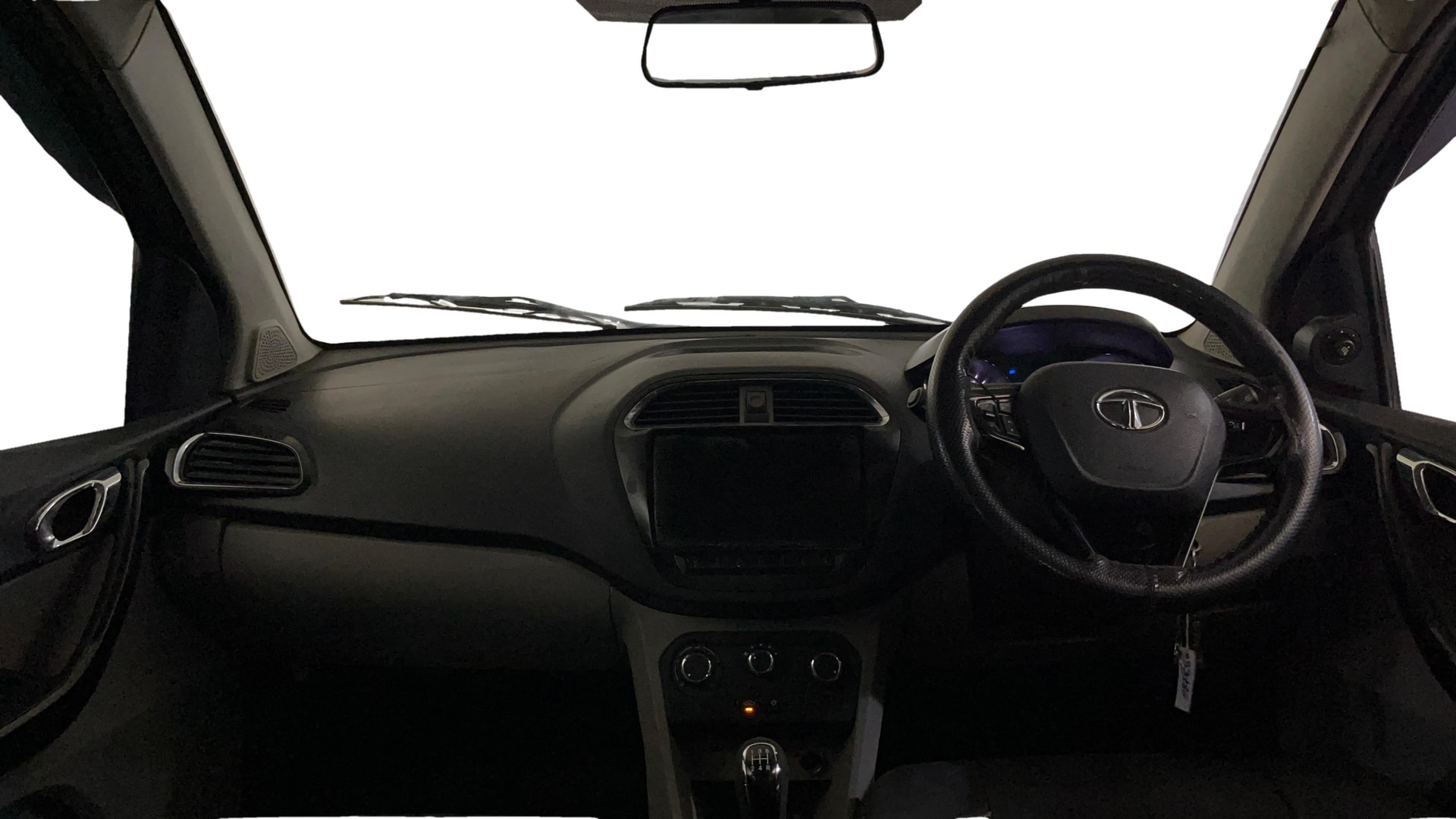 View 2018 Tata Tiago Revotorq XB Image 29 Used 2018 Tata Tiago Revotorq XB Image 29