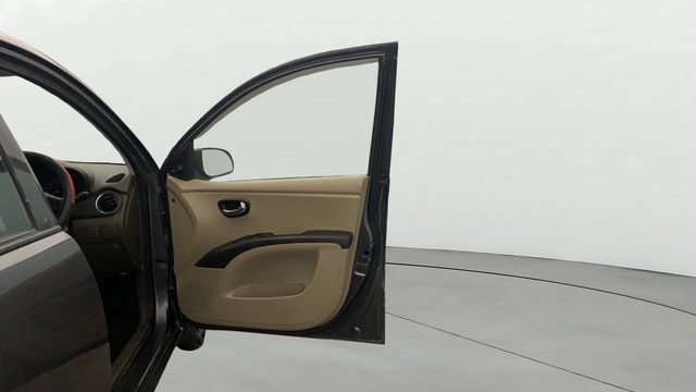 View Hyundai i10 Image 44 Used Hyundai i10 Image 44