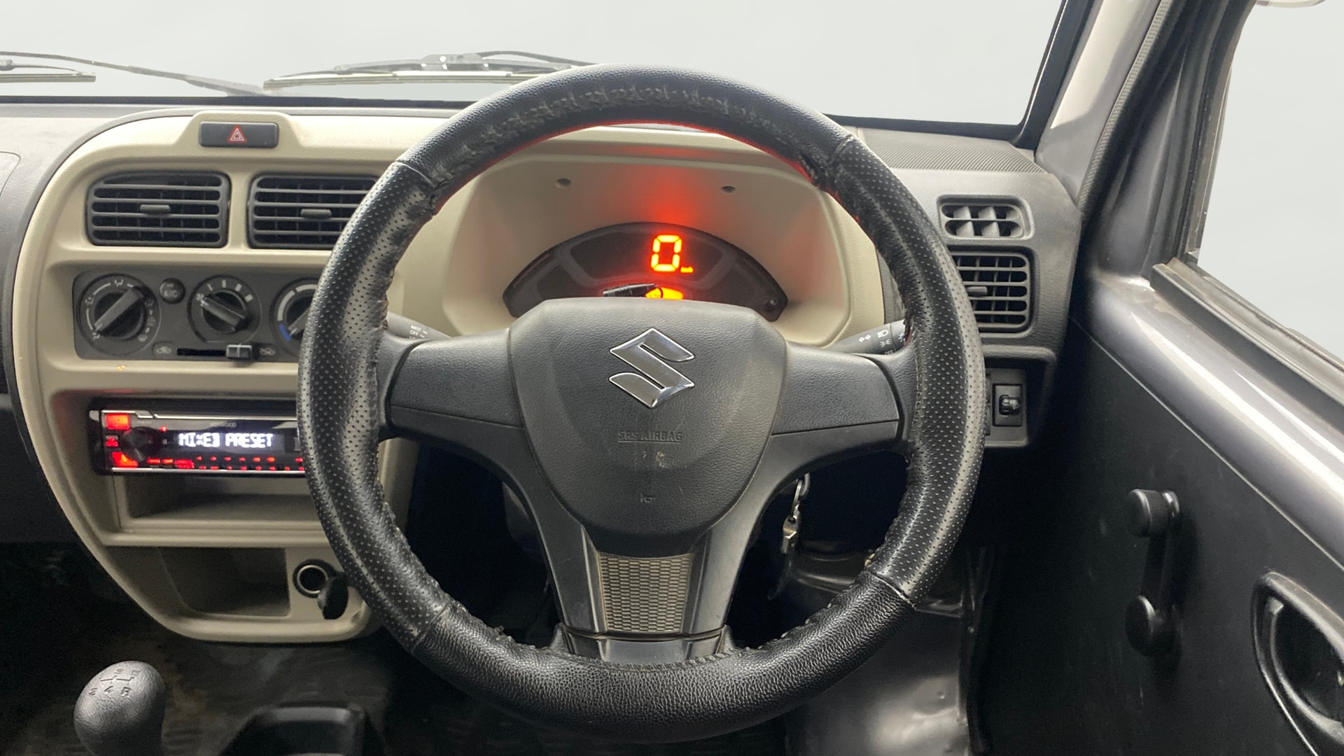 View 2023 Maruti Suzuki 1000 Base Variant Image 20 Used 2023 Maruti Suzuki 1000 Base Variant Image 20