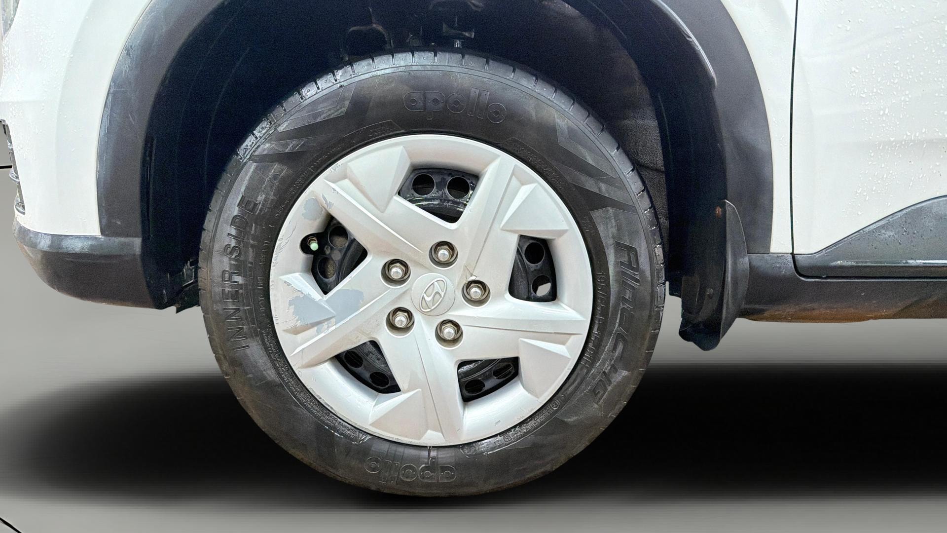 View 2023 Hyundai Venue S 1.2 Petrol Image 27 Used 2023 Hyundai Venue S 1.2 Petrol Image 27
