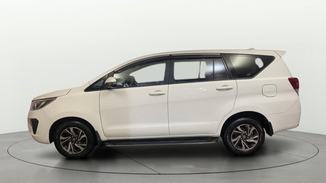 View Toyota Innova Crysta Image 28 Used Toyota Innova Crysta Image 28