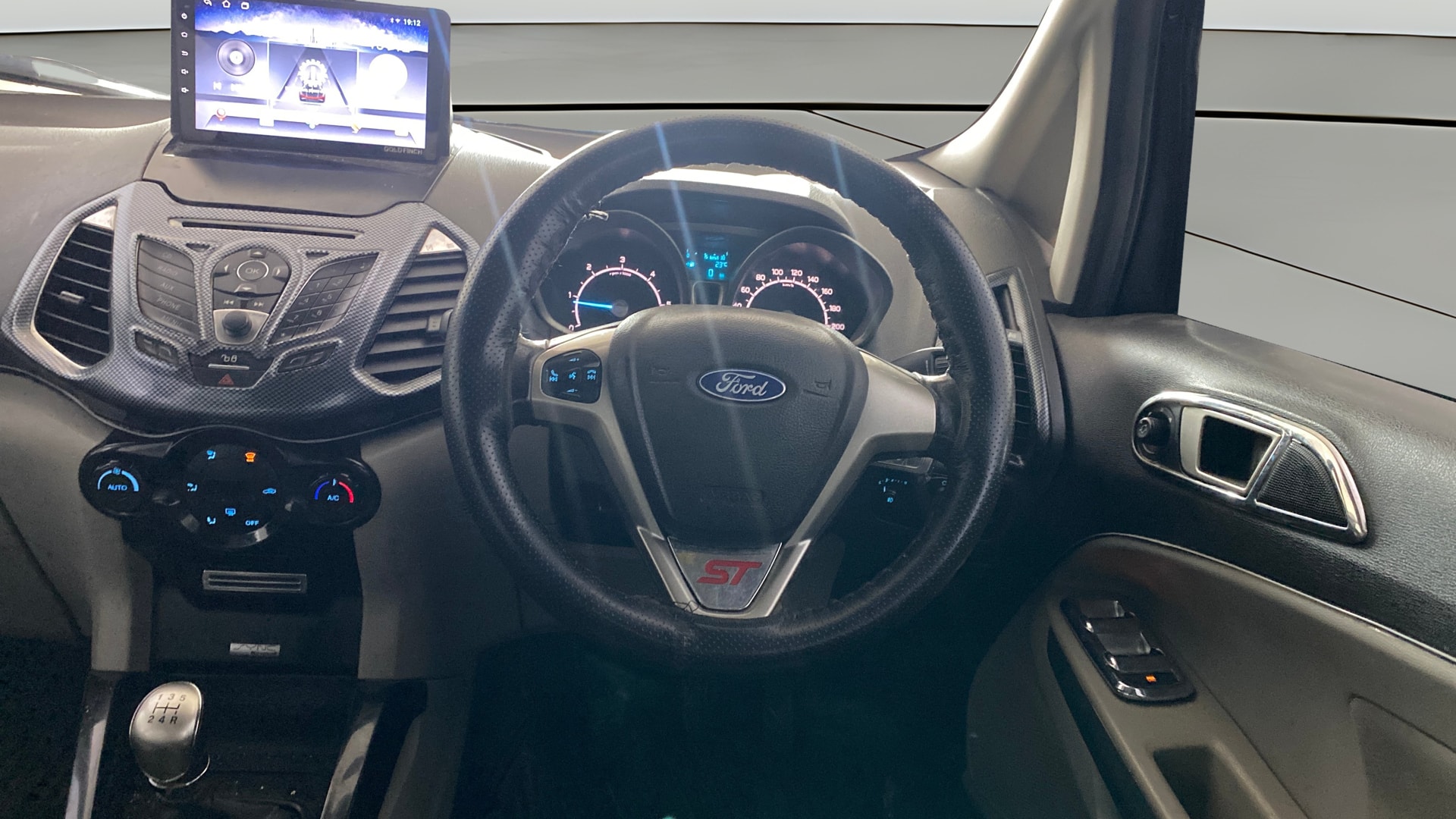 View 2014 Ford EcoSport 1.5 TDCi Diesel Ambiente BS IV Image 20 Used 2014 Ford EcoSport 1.5 TDCi Diesel Ambiente BS IV Image 20