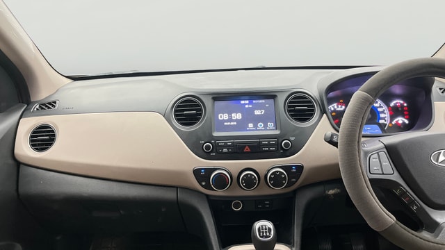 View Hyundai Grand i10 Image 17 Used Hyundai Grand i10 Image 17
