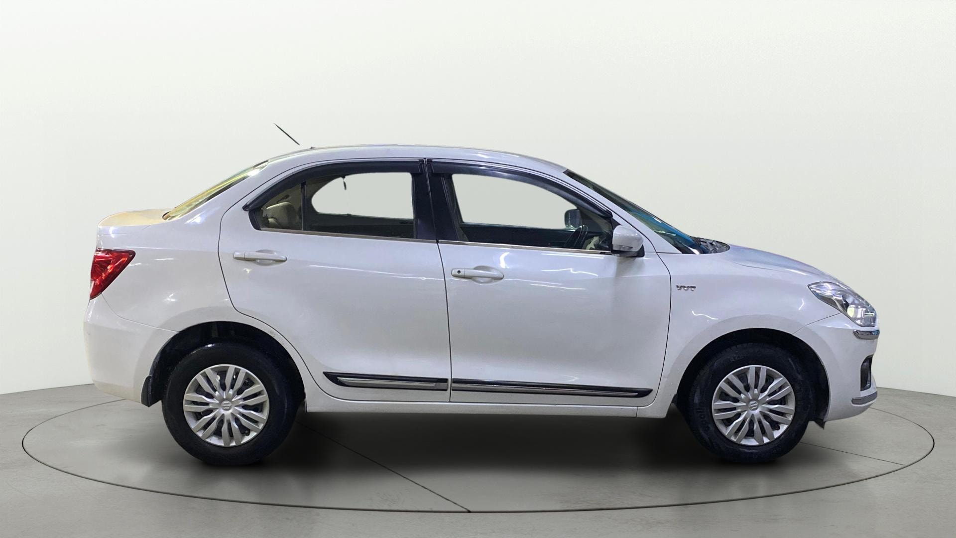 View 2018 Maruti Suzuki 1000 Base Variant Image 26 Used 2018 Maruti Suzuki 1000 Base Variant Image 26