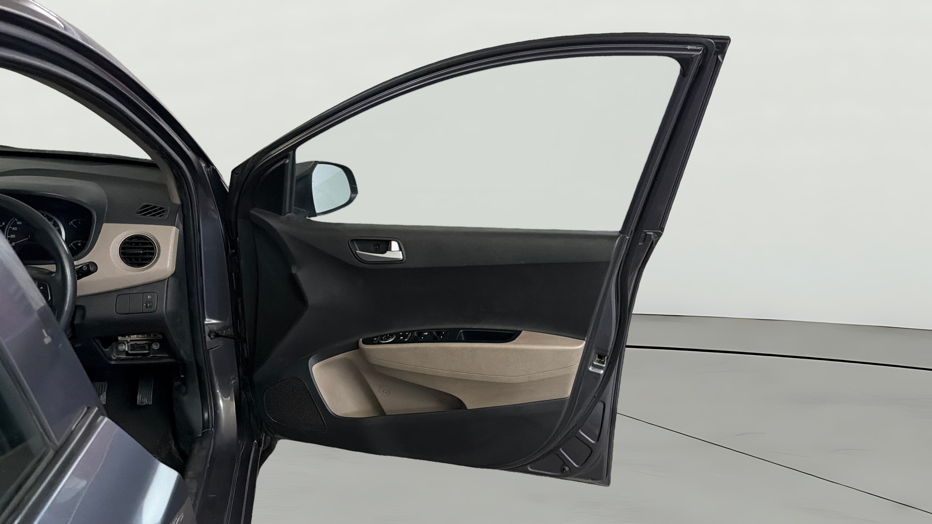 View 2019 Hyundai Grand i10 Sportz 1.2 Kappa Image 44 Used 2019 Hyundai Grand i10 Sportz 1.2 Kappa Image 44