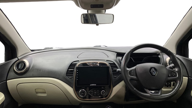 View Renault Captur Image 16 Used Renault Captur Image 16