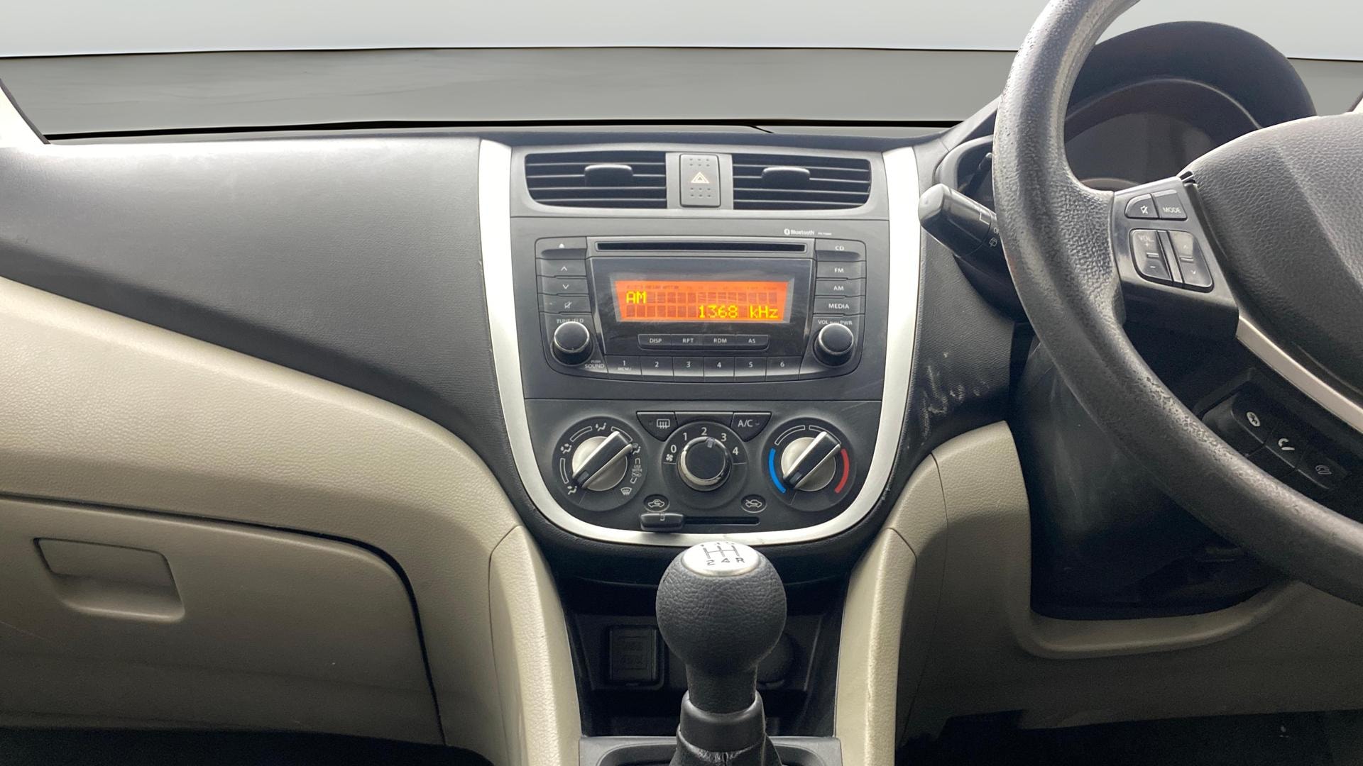 View 2014 Maruti Suzuki 1000 Base Variant Image 17 Used 2014 Maruti Suzuki 1000 Base Variant Image 17