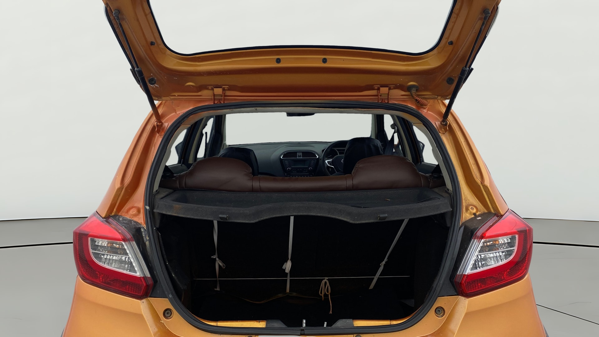 View 2017 Tata Tiago Revotorq XB Image 36 Used 2017 Tata Tiago Revotorq XB Image 36