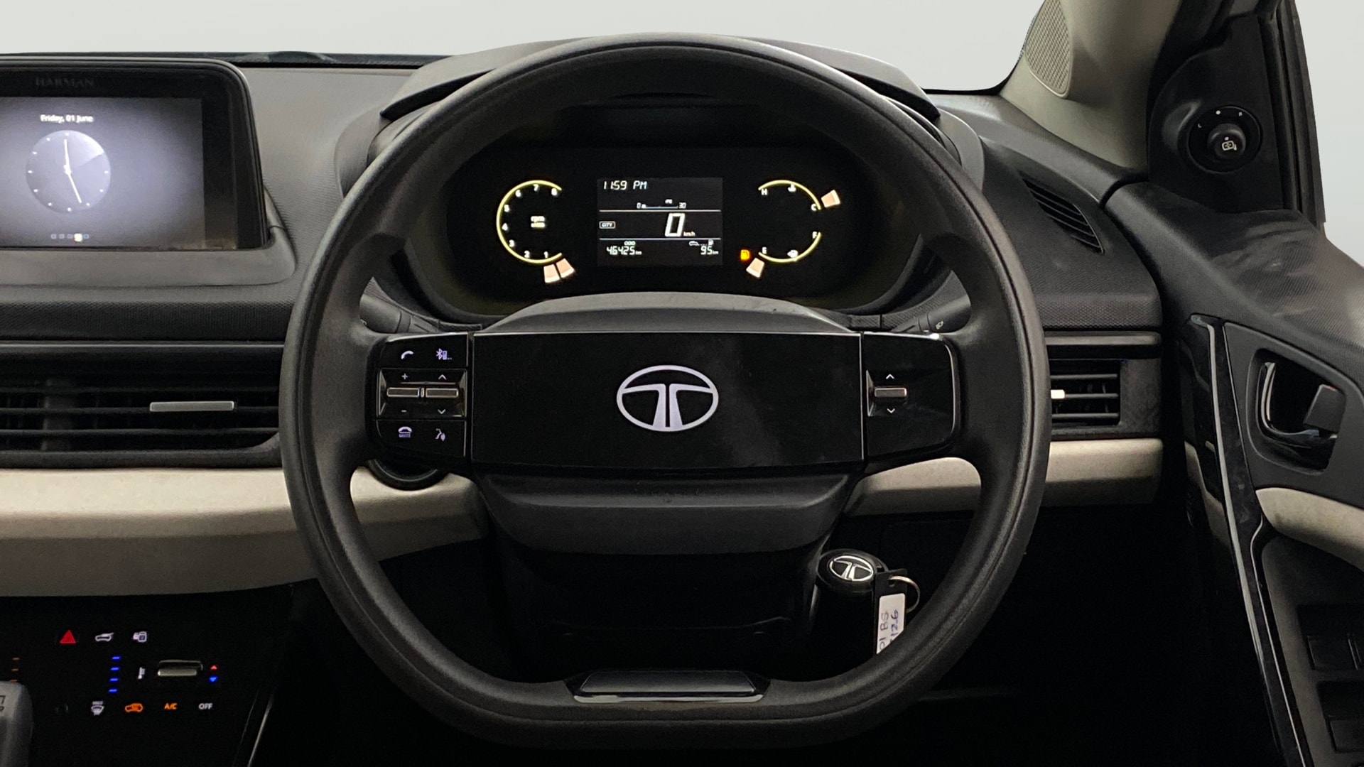 View 2023 Tata Nexon Revotron XE Image 20 Used 2023 Tata Nexon Revotron XE Image 20