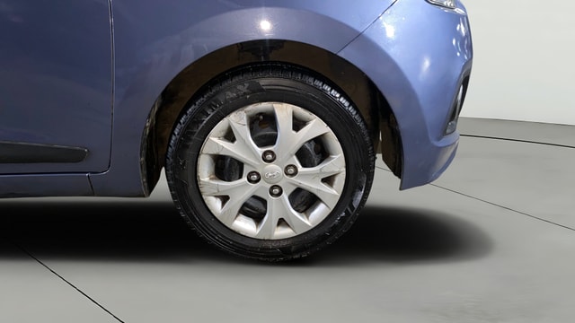 View Hyundai Grand i10 Image 40 Used Hyundai Grand i10 Image 40